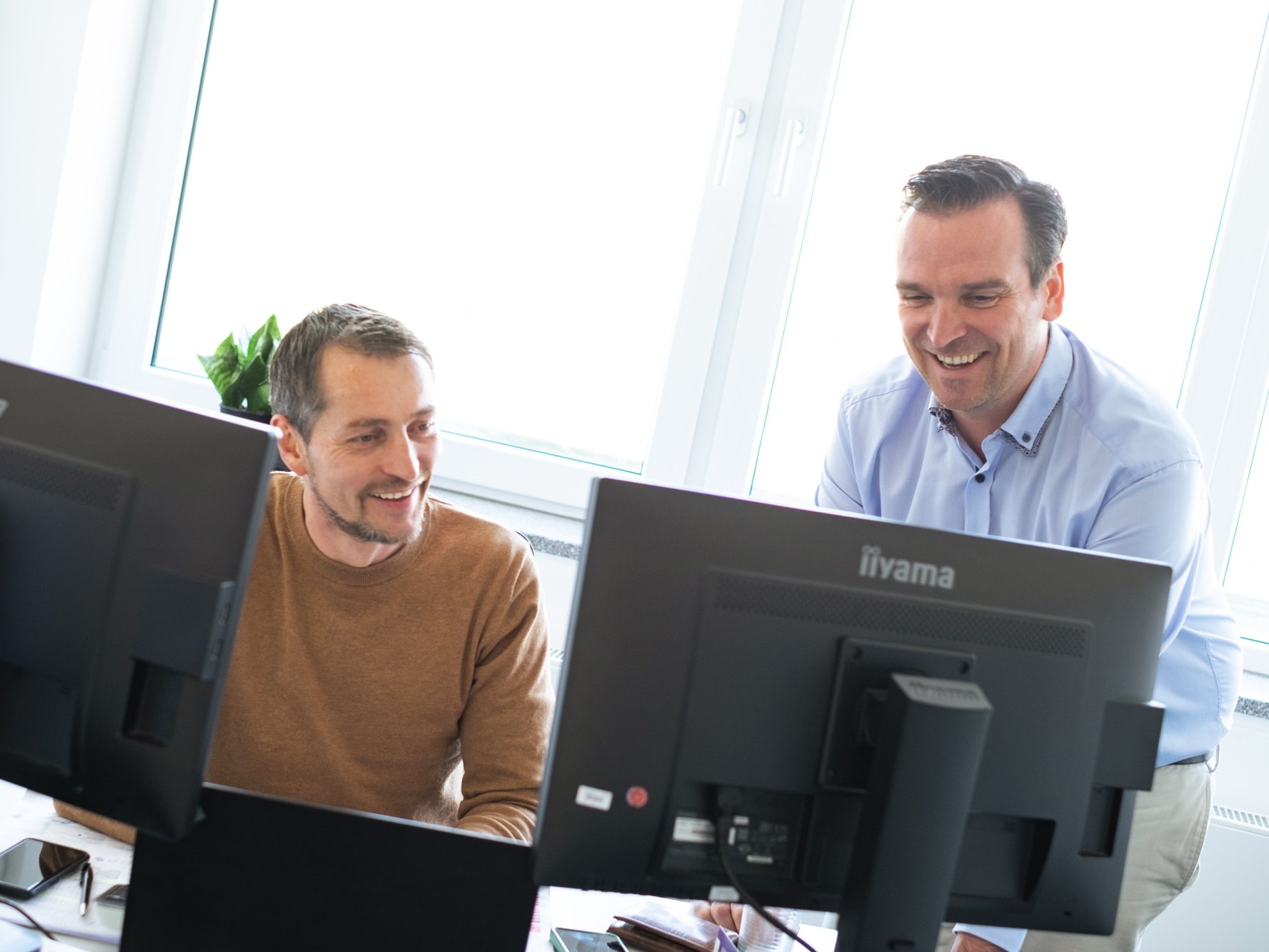 BEWATEC Solution Architect, Sven Schürhoff und Head of Supply Chain Management, Stefan Bense